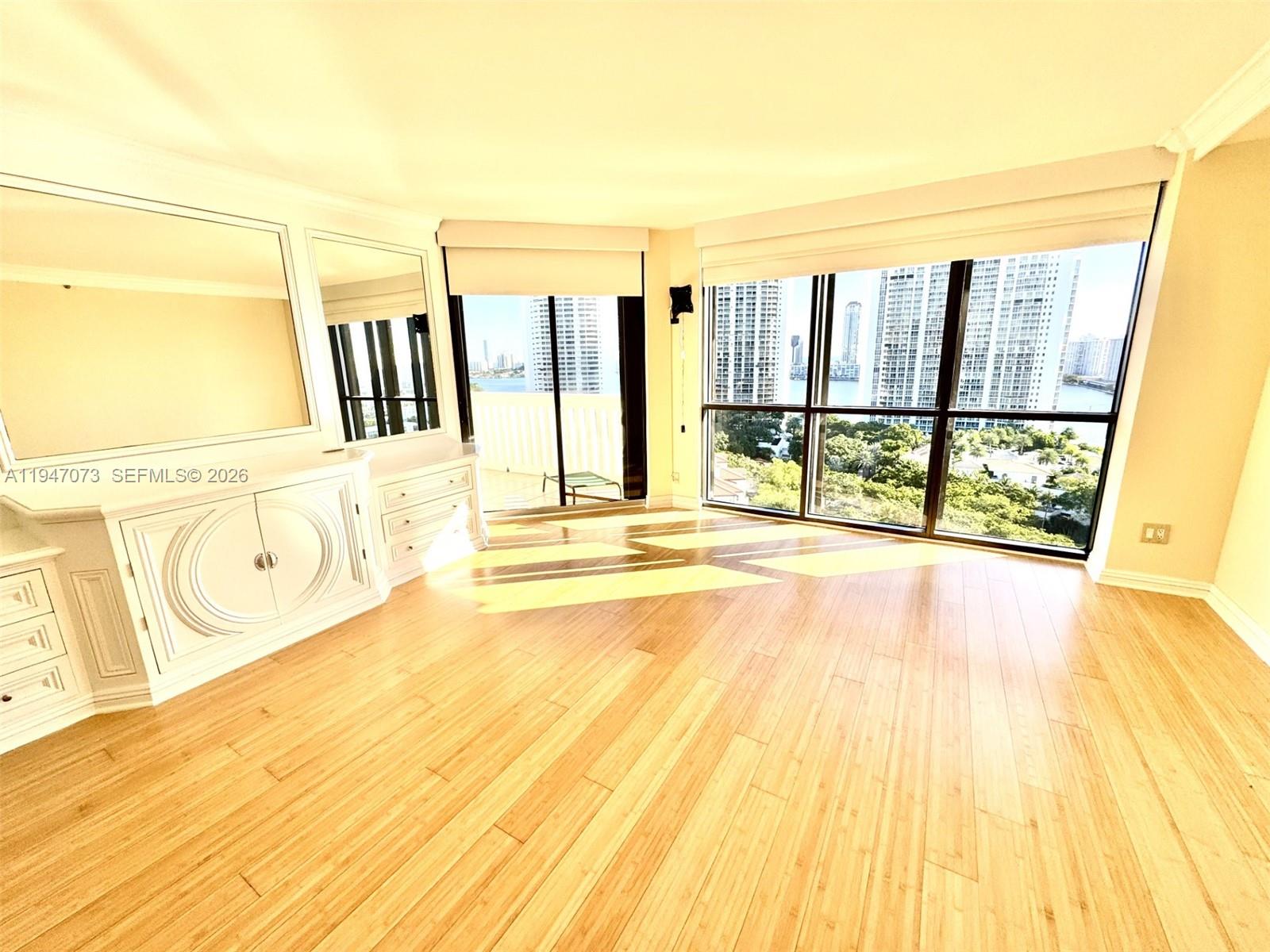 1801 3 / 3 2040 sq. ft. $ 2026-01-22 0 Photo