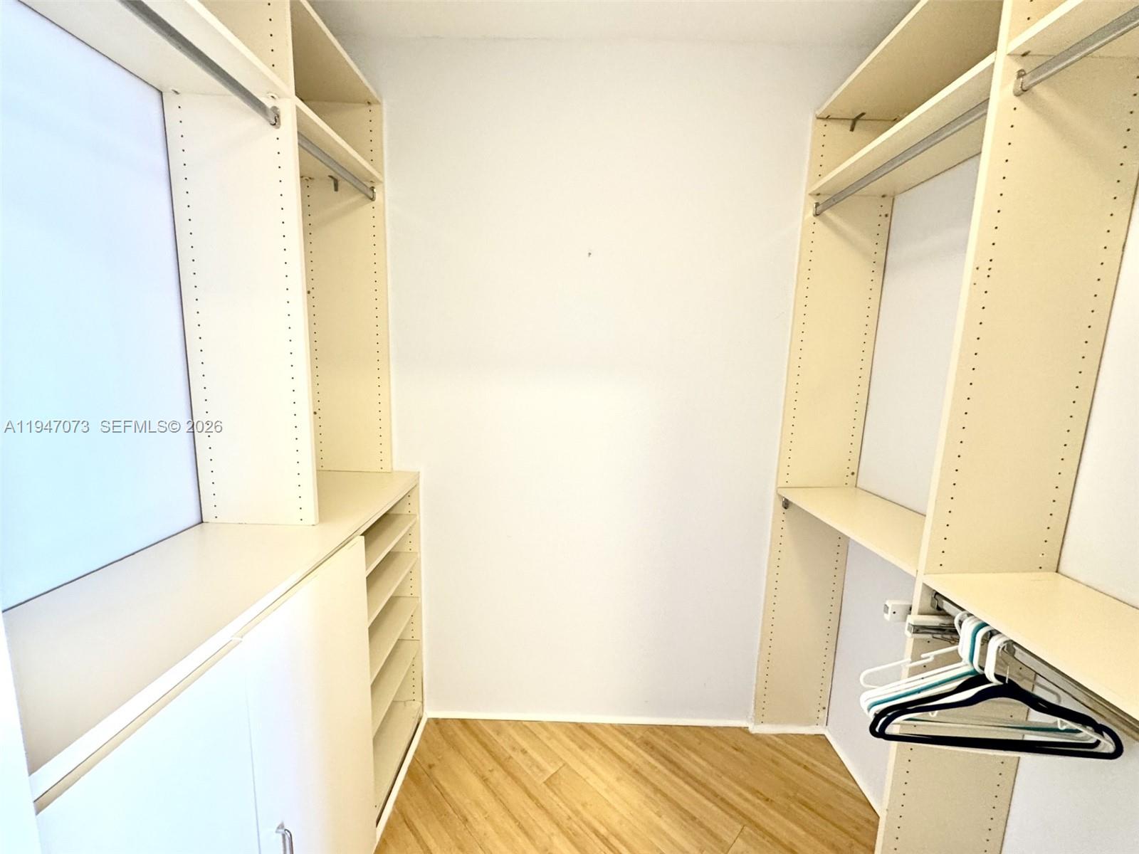 1801 3 / 3 2040 sq. ft. $ 2026-01-22 0 Photo