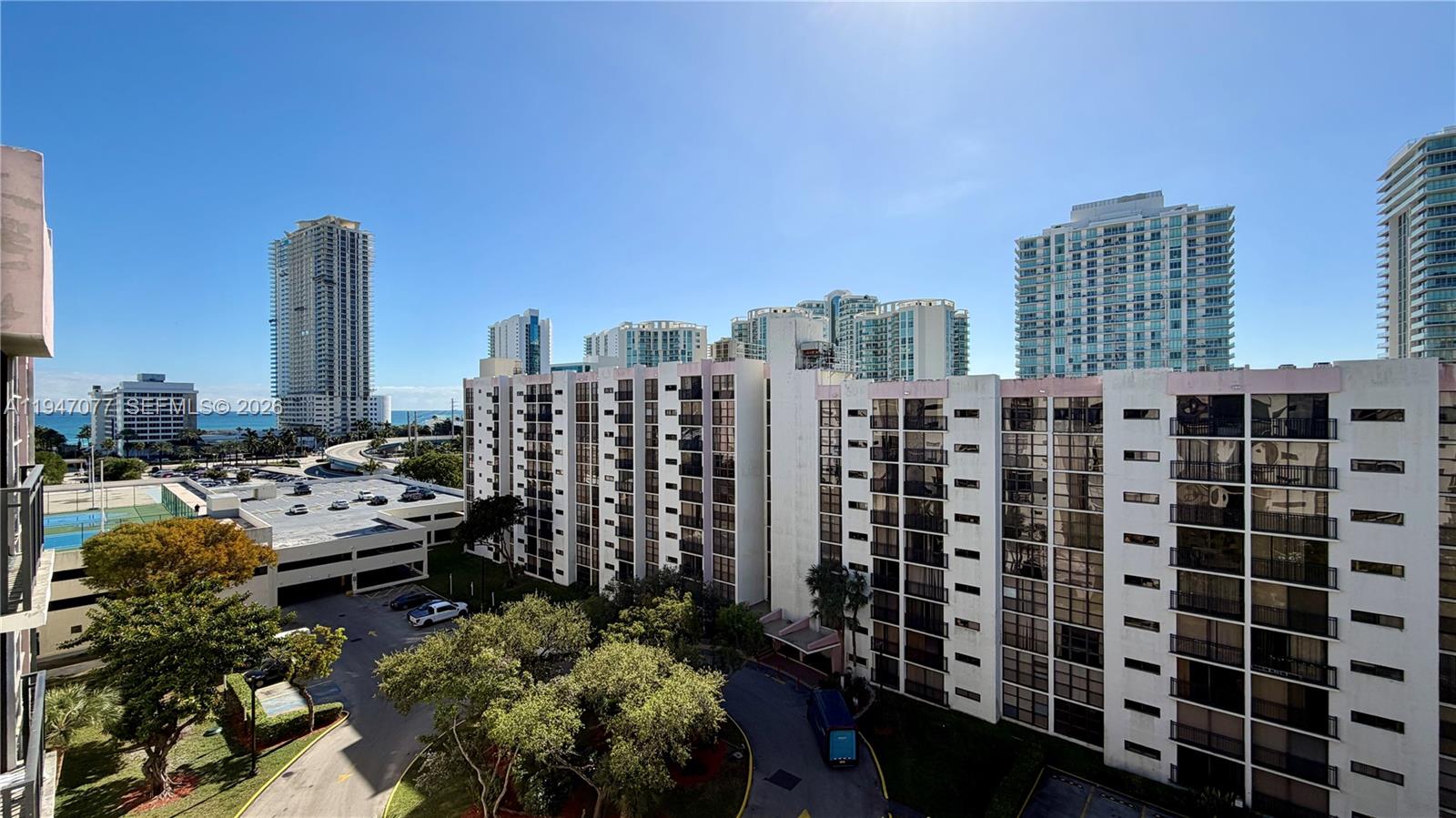 Photo of 16919 Bay Rd  #915, Sunny Isles Beach, Florida, 33160 - 