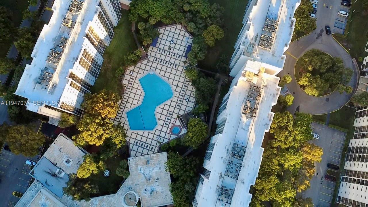 Photo of 16919 Bay Rd  #915, Sunny Isles Beach, Florida, 33160 - 