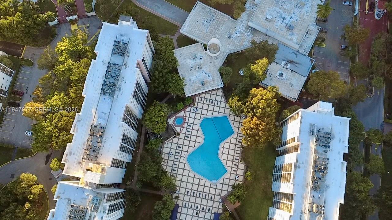 Photo of 16919 Bay Rd  #915, Sunny Isles Beach, Florida, 33160 - 