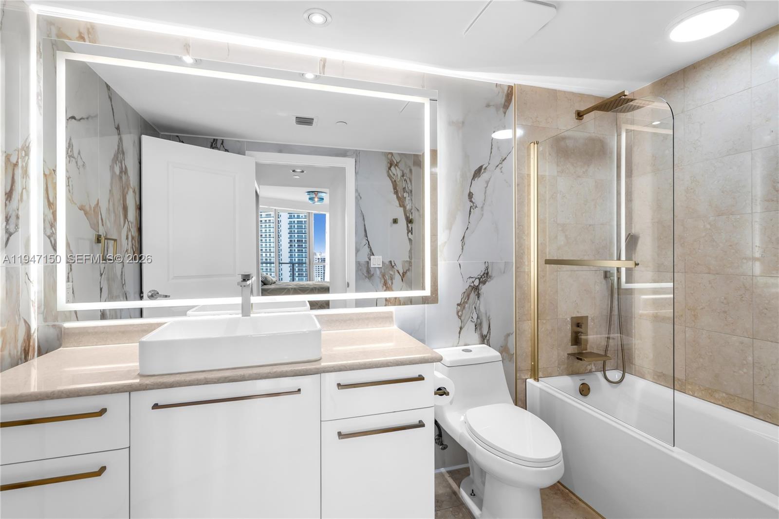 Photo of 3101 Ocean Dr  #2605, Hollywood, Florida, 33019 - 