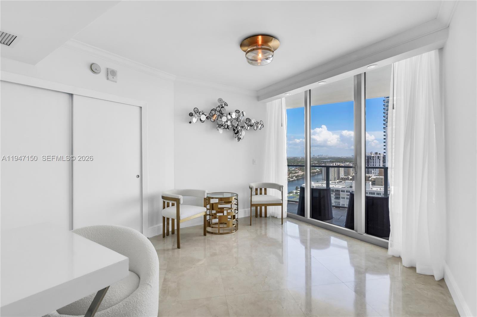 Photo of 3101 Ocean Dr  #2605, Hollywood, Florida, 33019 - 