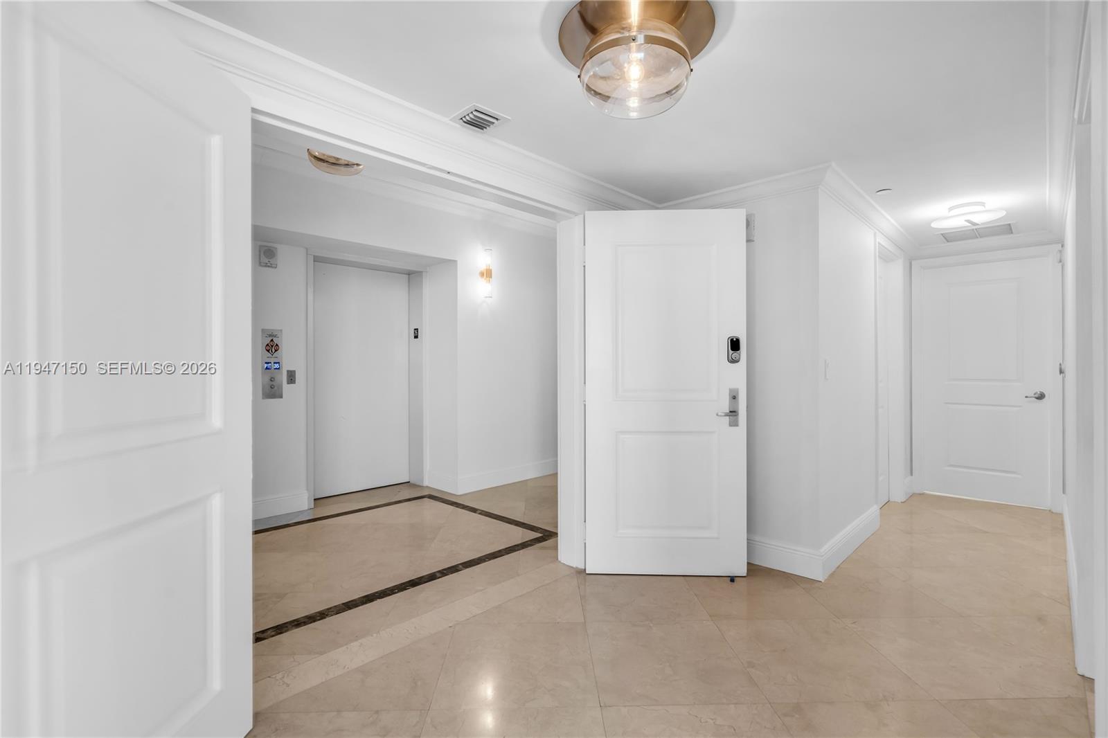 Photo of 3101 Ocean Dr  #2605, Hollywood, Florida, 33019 - 