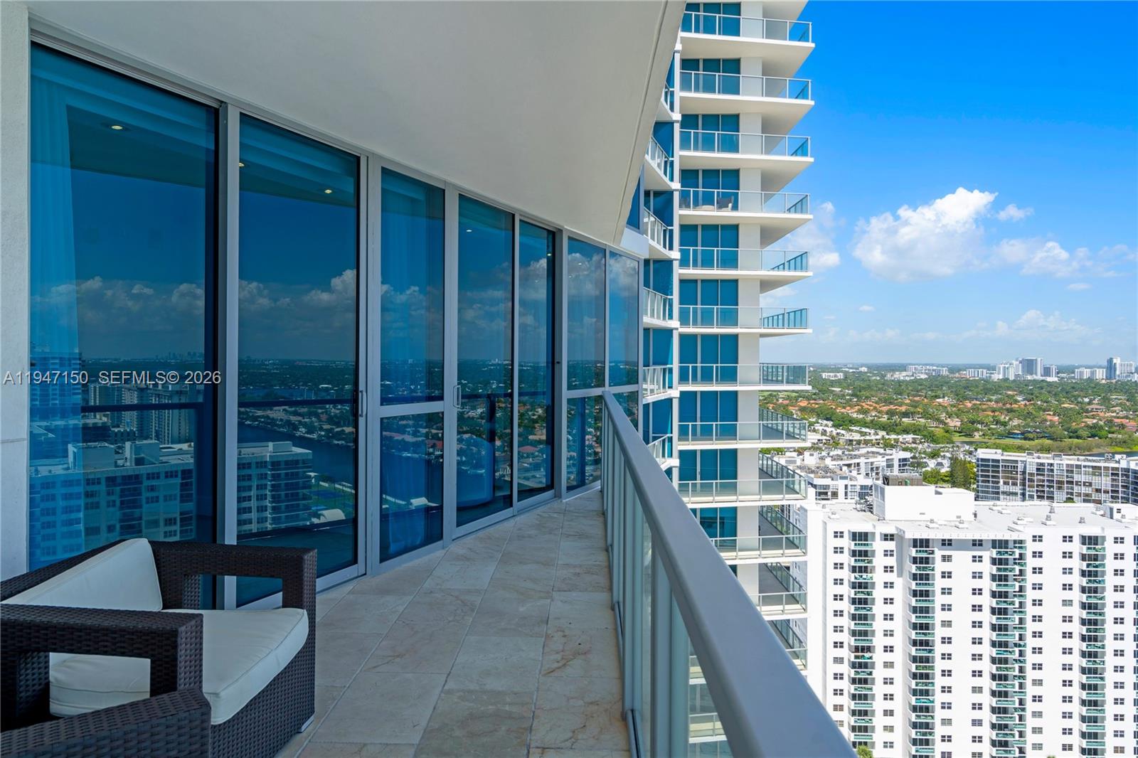 Photo of 3101 Ocean Dr  #2605, Hollywood, Florida, 33019 - 