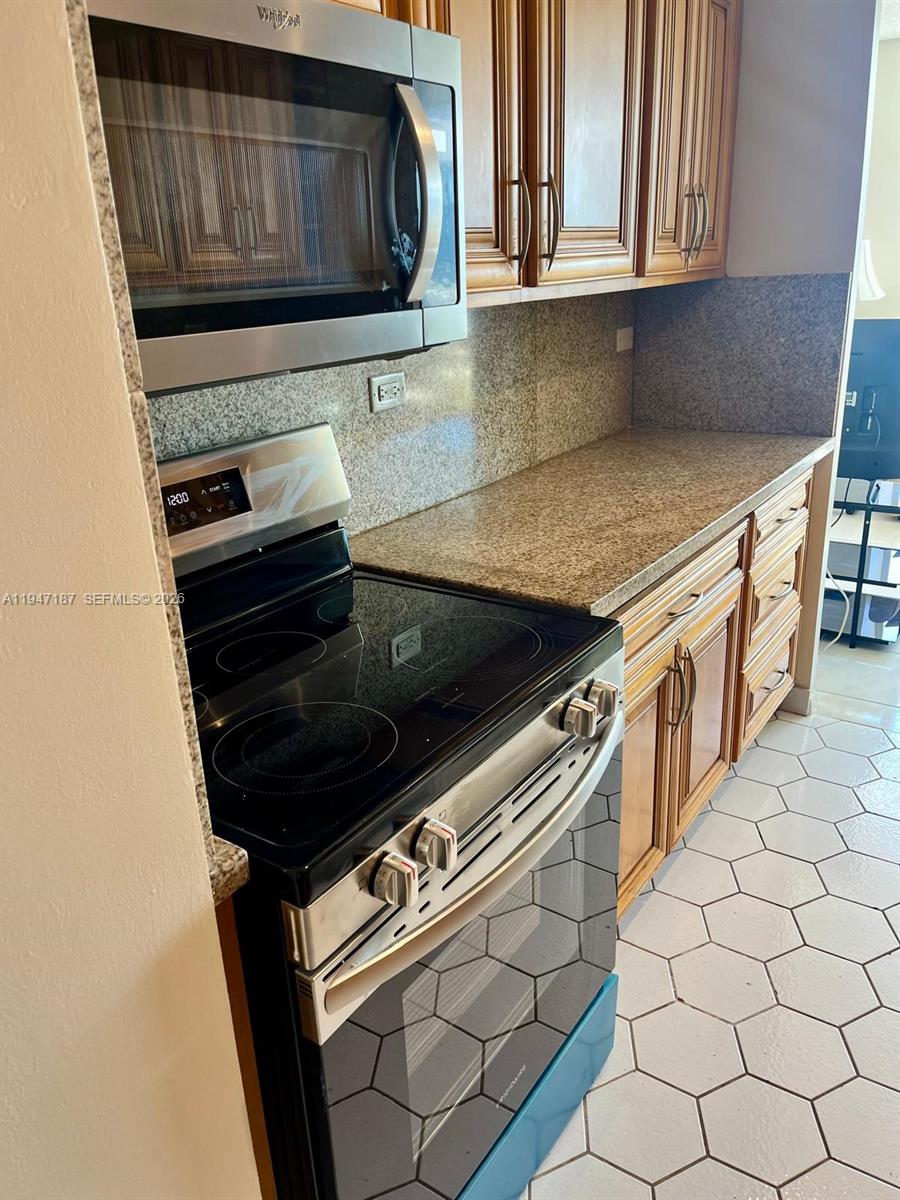 1714 1 / 2 943 sq. ft. $ 2026-01-16 0 Photo