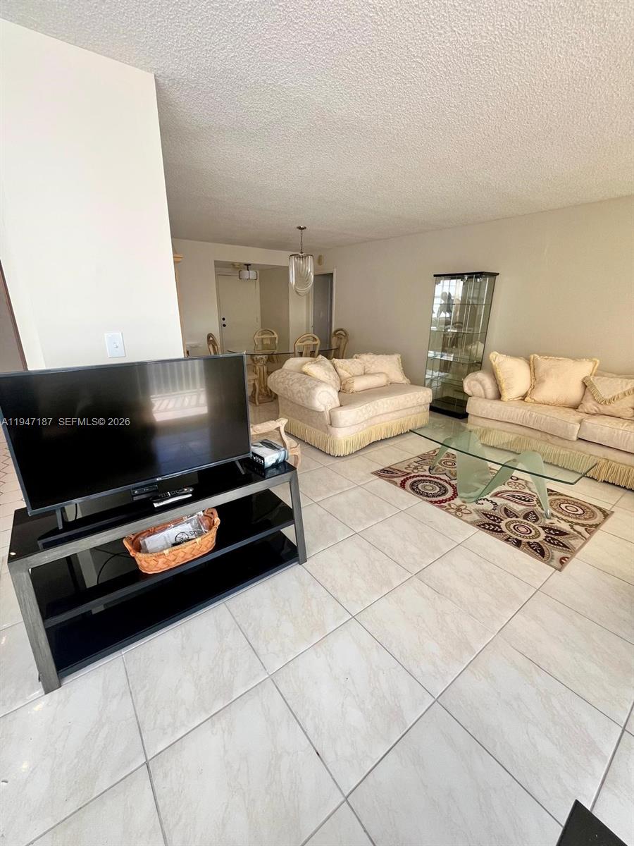 1714 1 / 2 943 sq. ft. $ 2026-01-16 0 Photo