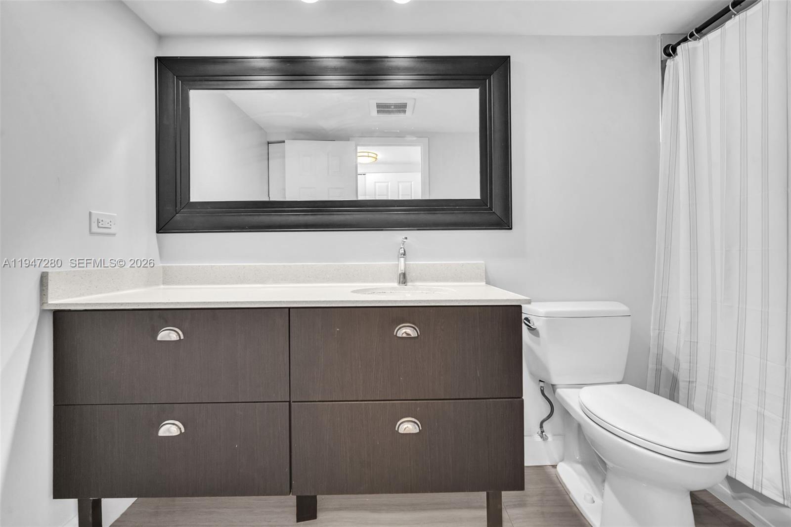 311 2 / 2 1087 sq. ft. $ 2026-01-16 0 Photo