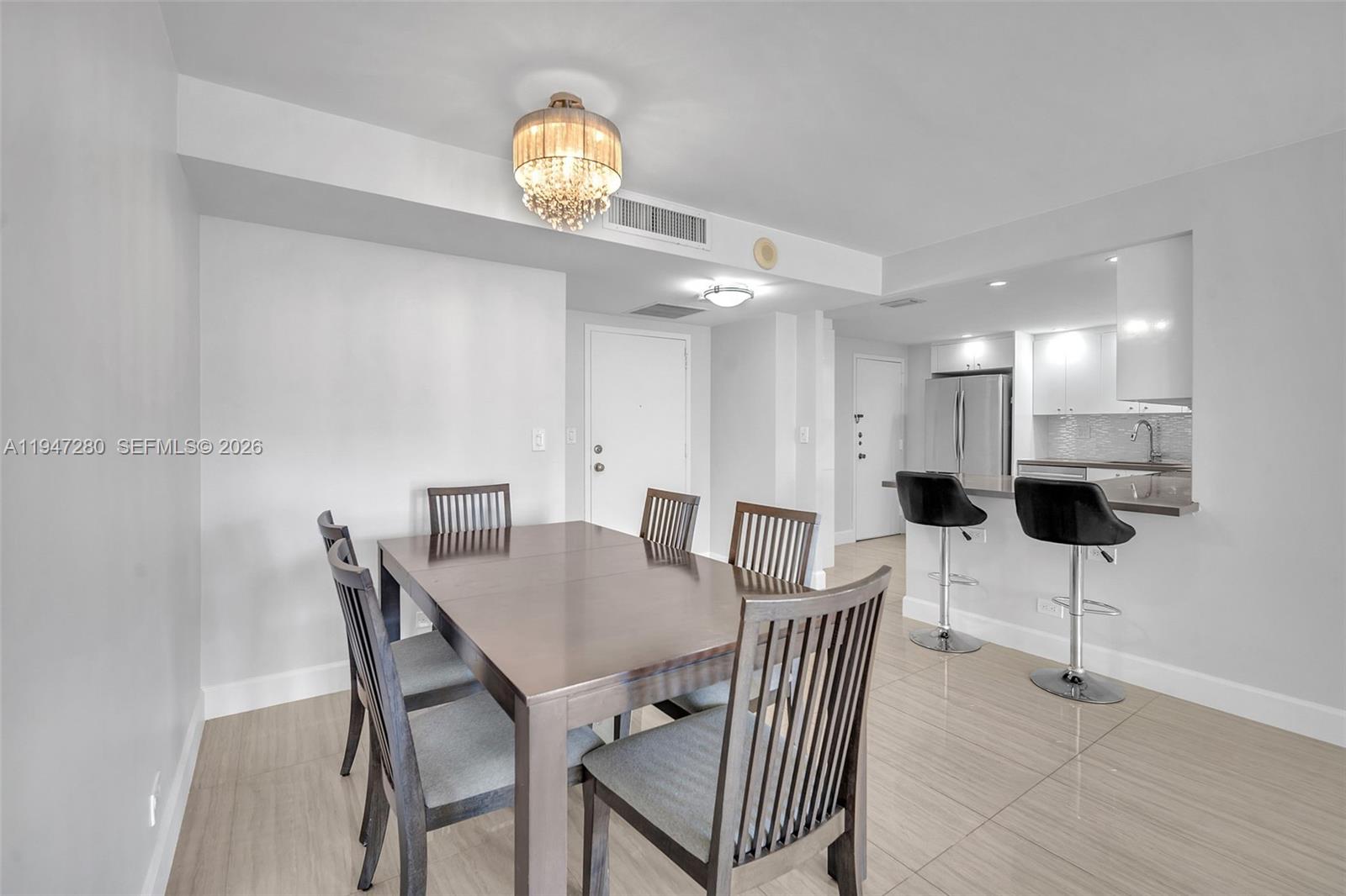 311 2 / 2 1087 sq. ft. $ 2026-01-16 0 Photo