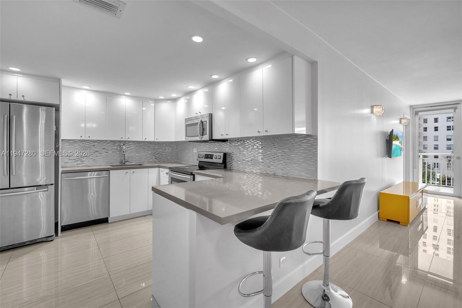 311 2 / 2 1087 sq. ft. $ 2026-01-16 0 Photo