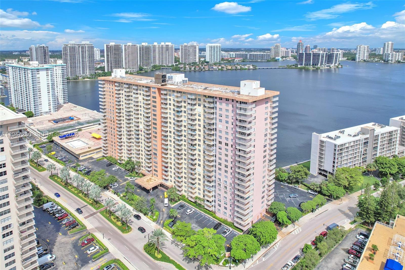 311 2 / 2 1087 sq. ft. $ 2026-01-16 0 Photo