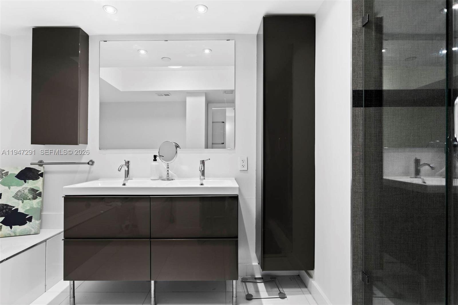 812 2 / 2 1350 кв.футов $ 2026-01-16 0 Фото