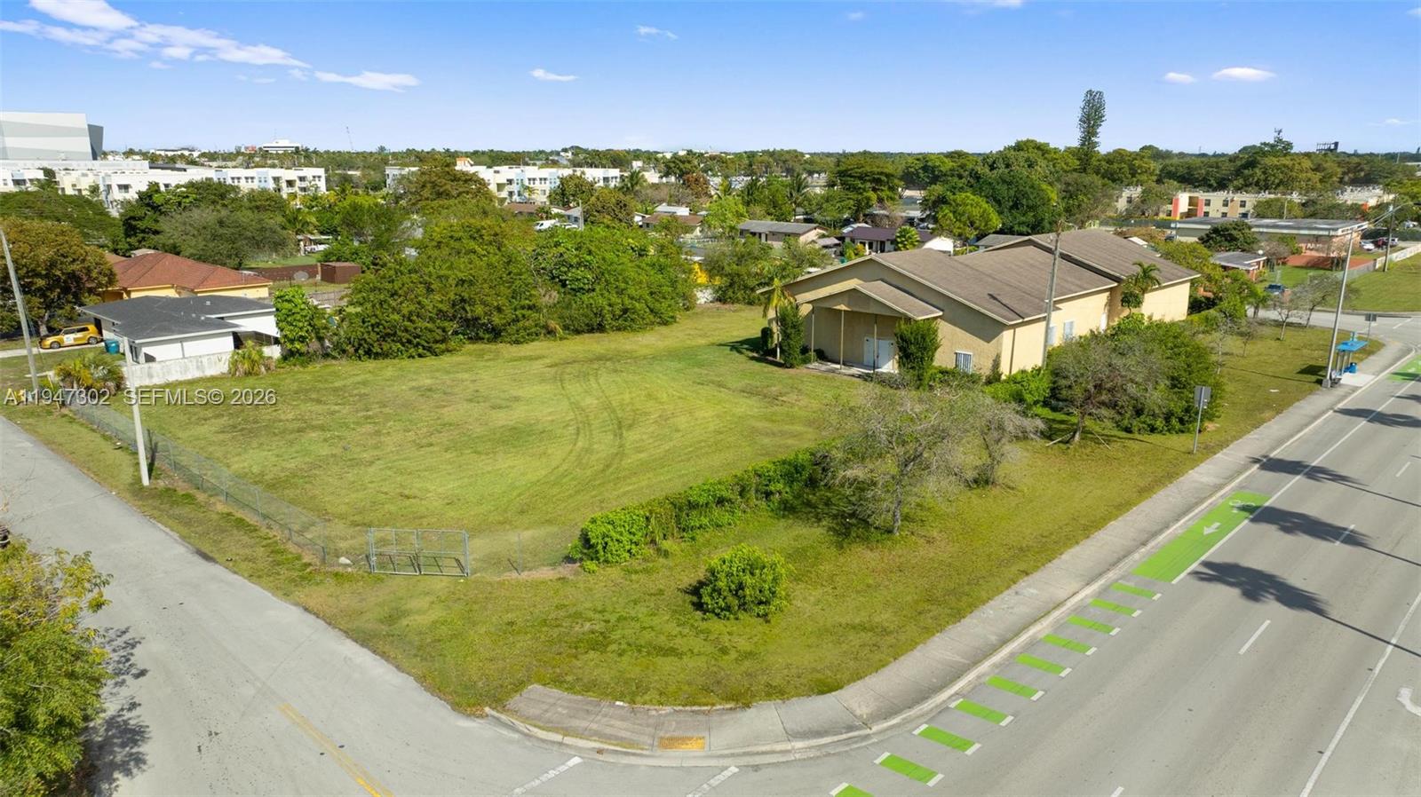   /   sq. ft. $ 2026-01-16 0 foto