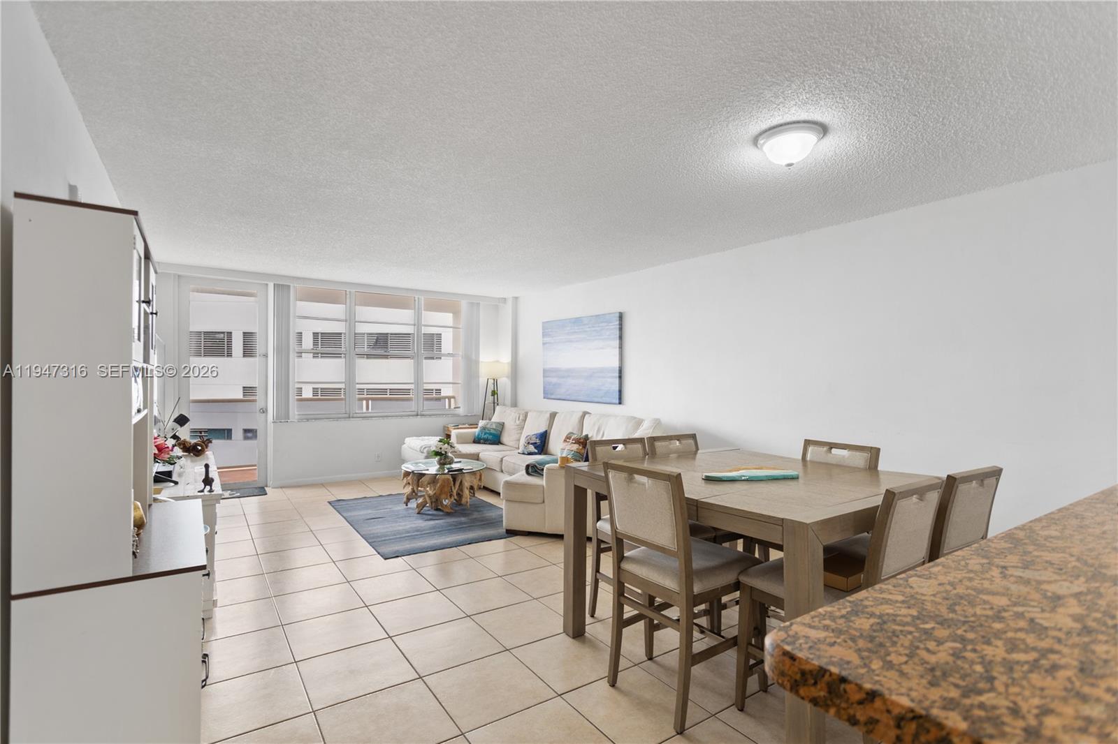 Photo of 3725 Ocean Dr  #1117, Hollywood, Florida, 33019 - 