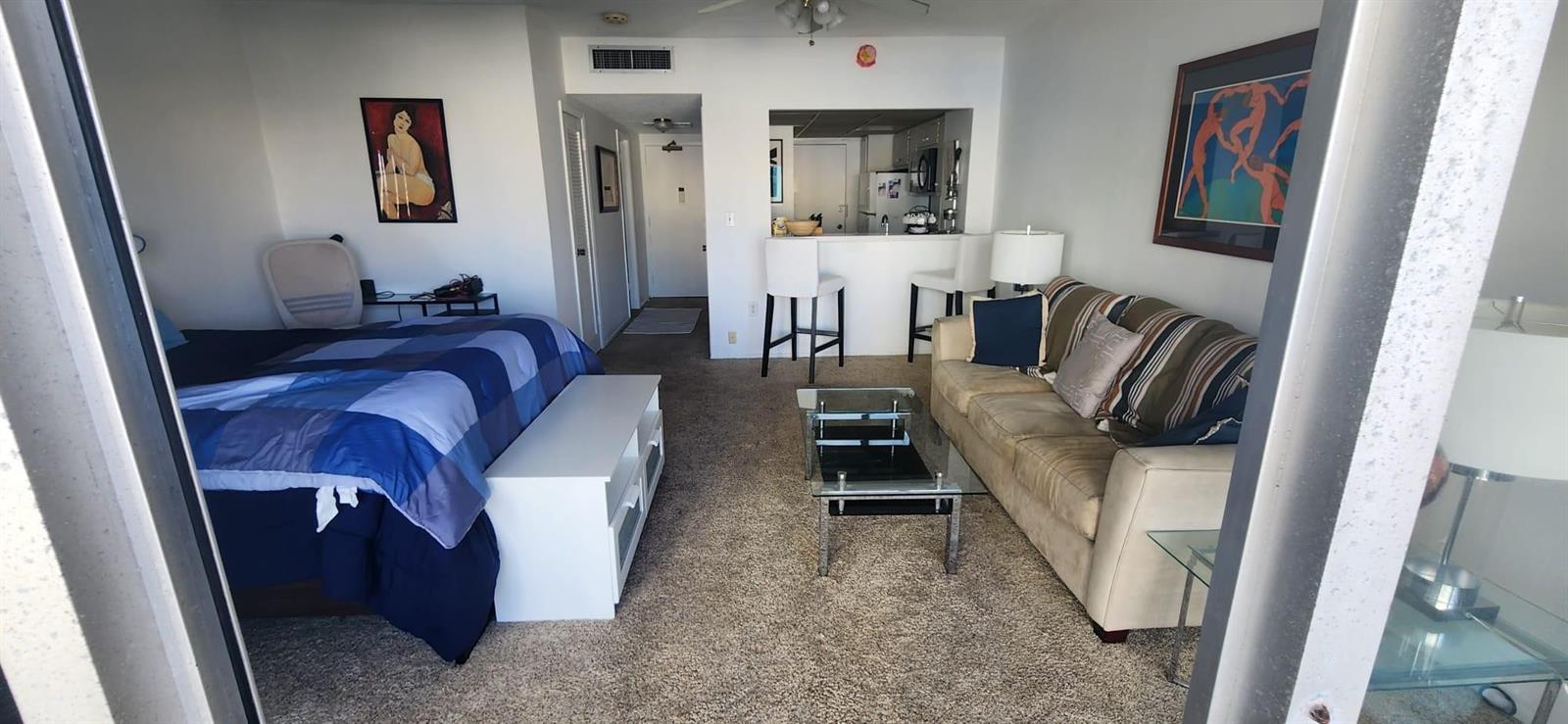 Ver detalles 6h 0 / 1 545 sq. ft. $ 2026-04-09 0 foto