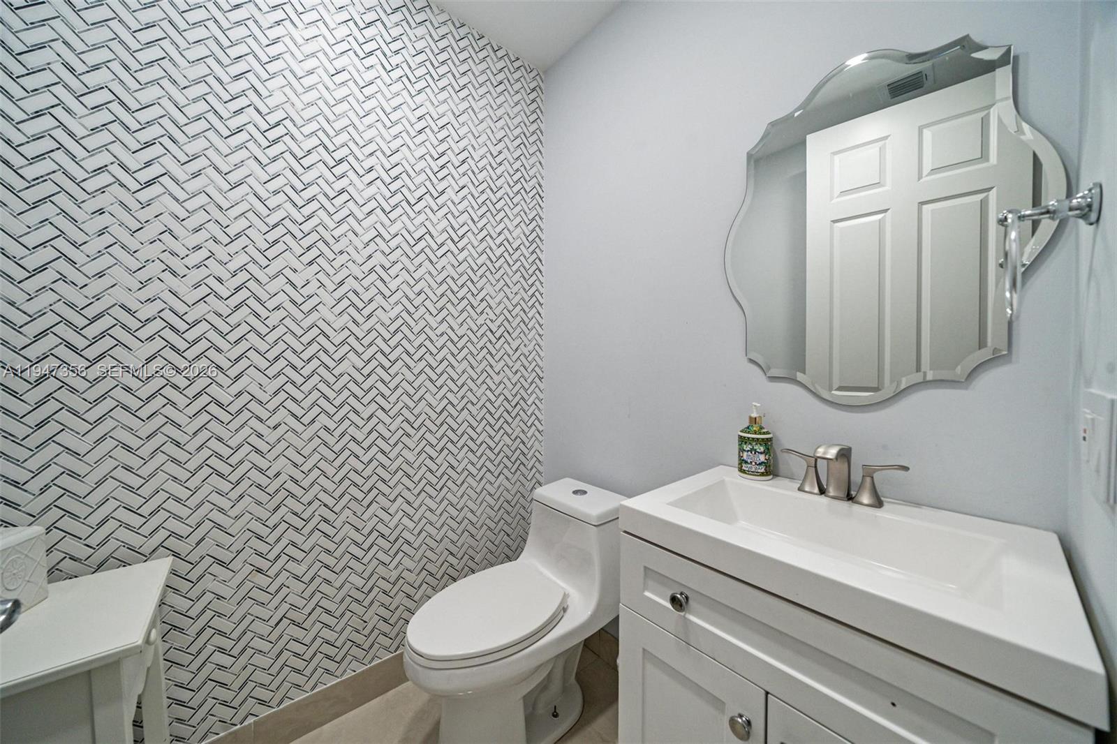 Photo of 20920 32nd Ave (20920), Aventura, Florida, 33180 -