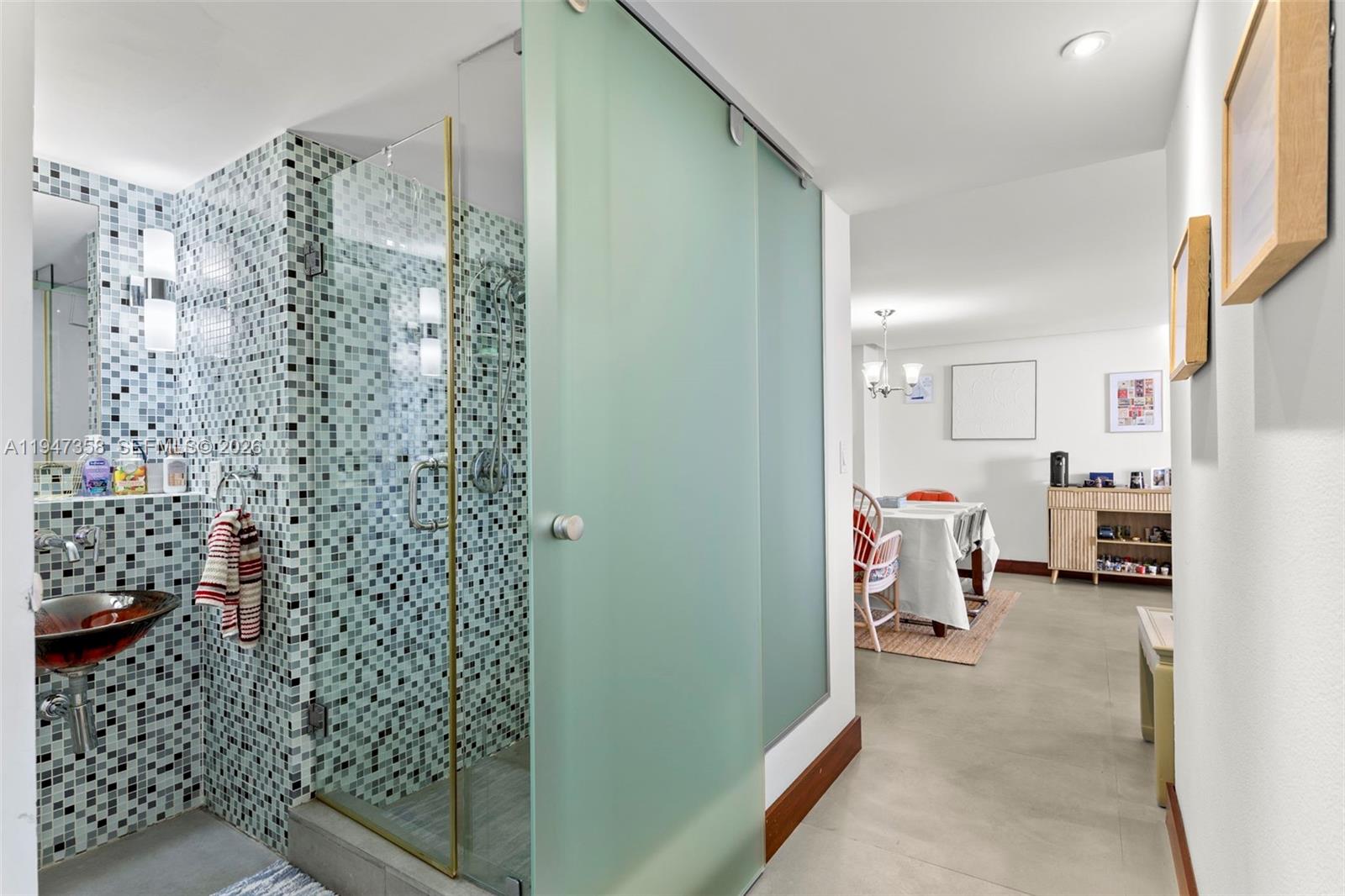 Photo of 2500 Parkview Dr  #2319, Hallandale Beach, Florida, 33009 - 