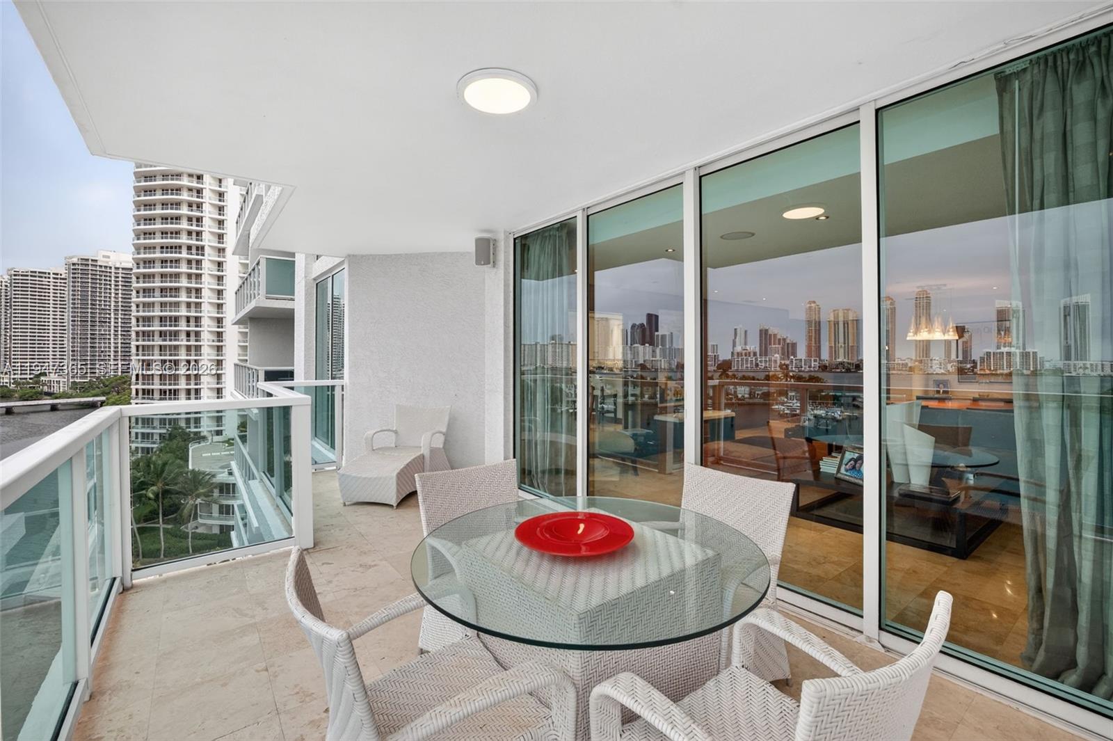 Photo of 3201 183rd St  #906, Aventura, Florida, 33160 - 