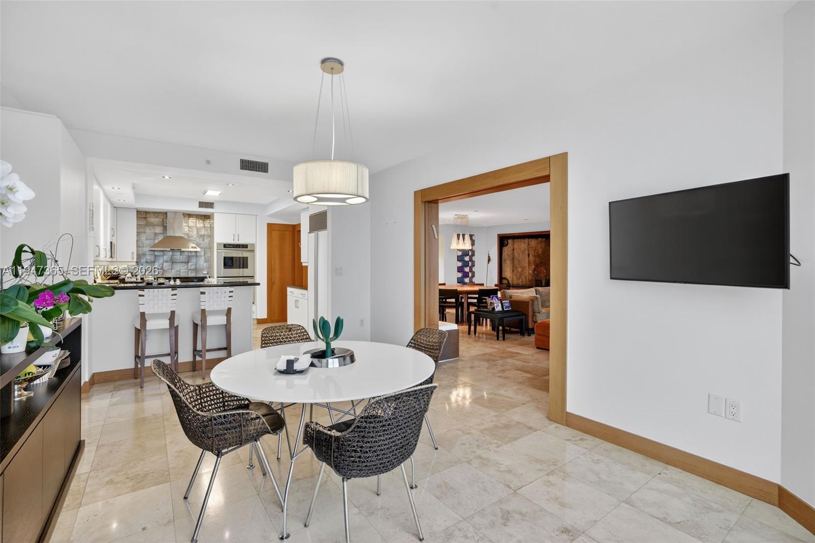 Photo of 3201 183rd St  #906, Aventura, Florida, 33160 - 