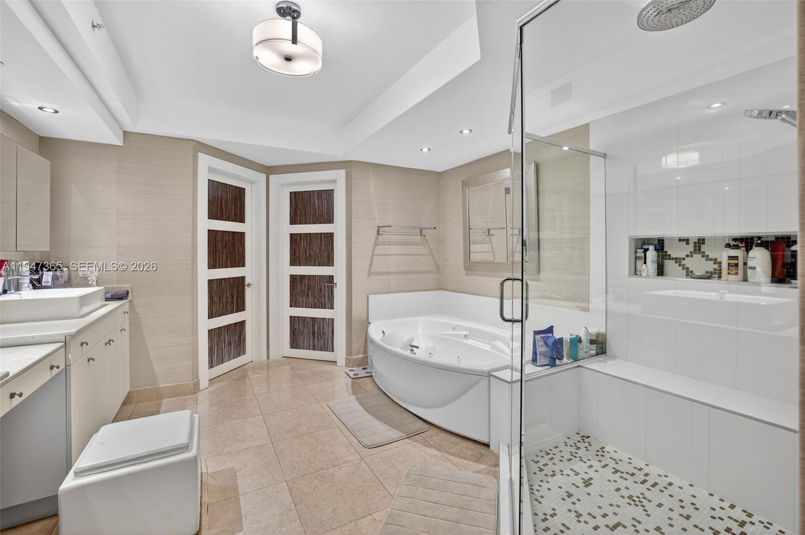 Photo of 3201 183rd St  #906, Aventura, Florida, 33160 - 