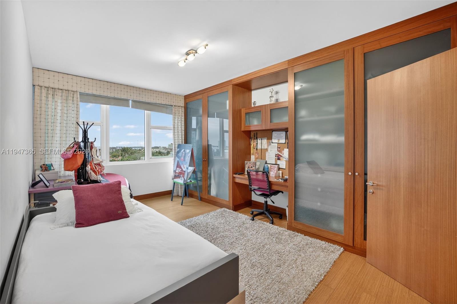 Photo of 3201 183rd St  #906, Aventura, Florida, 33160 - 