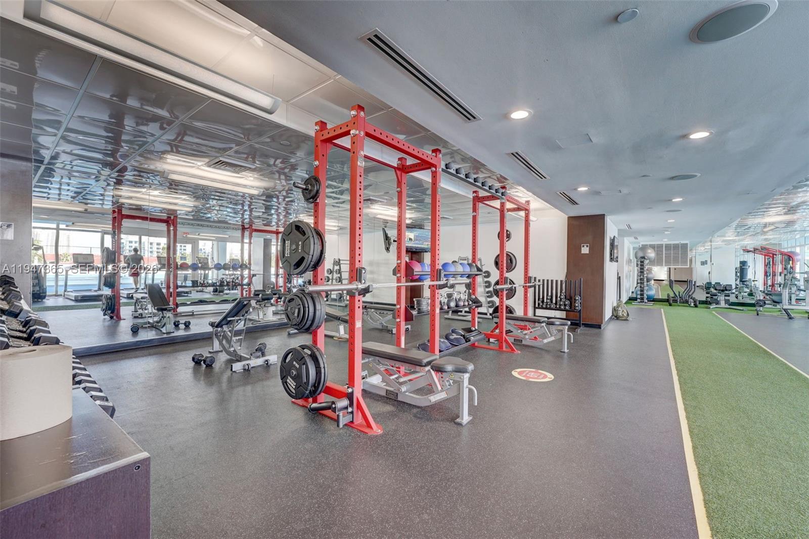 Photo of 3201 183rd St  #906, Aventura, Florida, 33160 - 