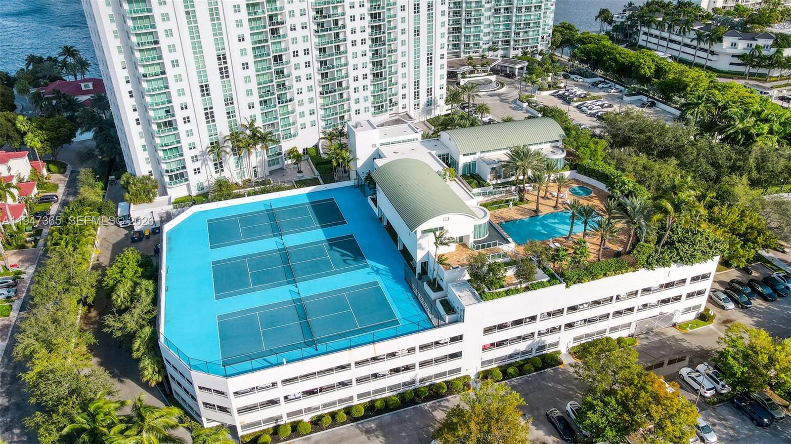 Photo of 3201 183rd St  #906, Aventura, Florida, 33160 - 