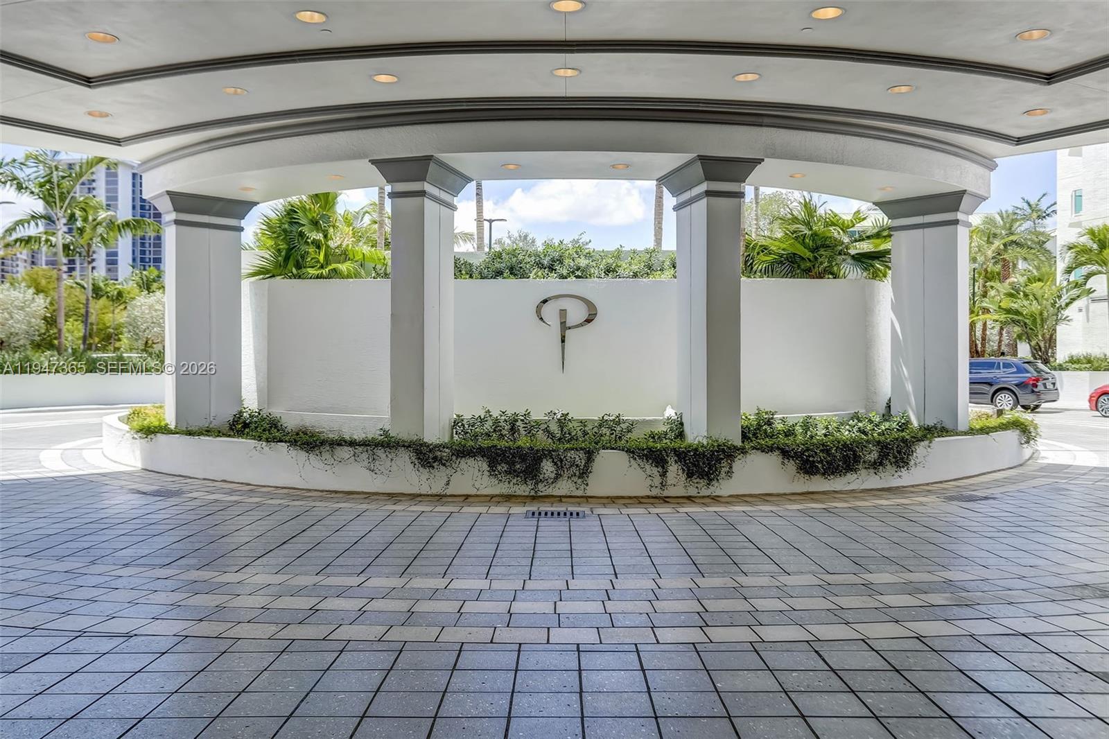 Photo of 3201 183rd St  #906, Aventura, Florida, 33160 - 