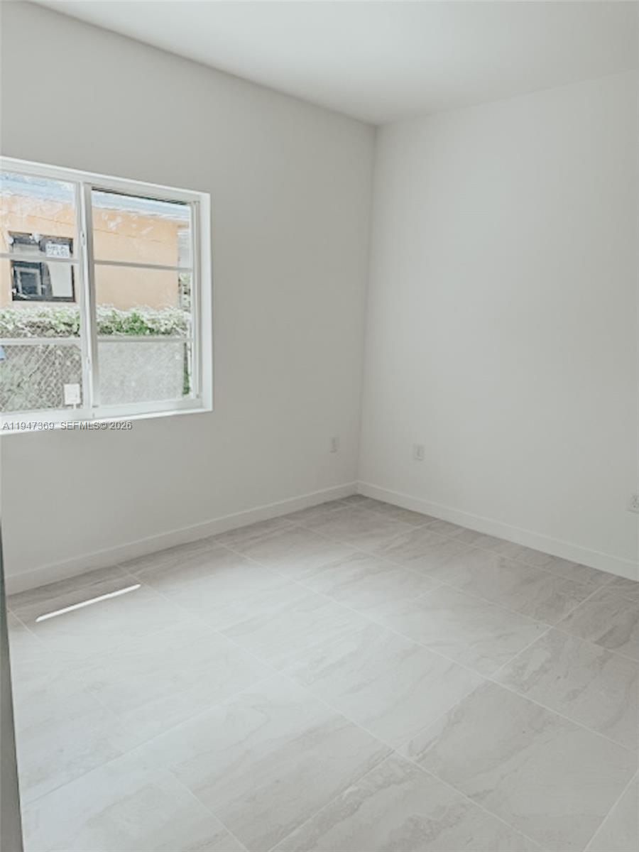   /  2200 sq. ft. $ 2026-01-16 0 foto