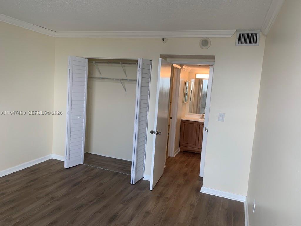 Photo of 20505 Country Club Dr  #1631, Aventura, Florida, 33180 - 