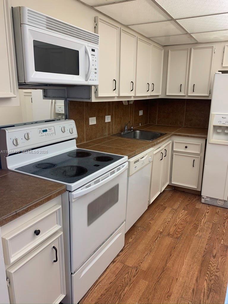 Photo of 20505 Country Club Dr  #1631, Aventura, Florida, 33180 - 