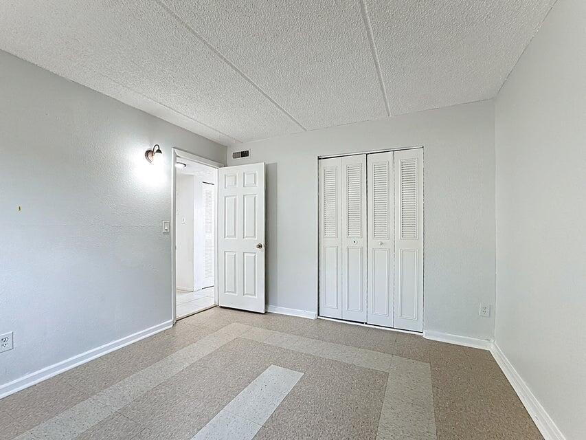   / 2 784 sq. ft. $ 2026-03-26 0 foto