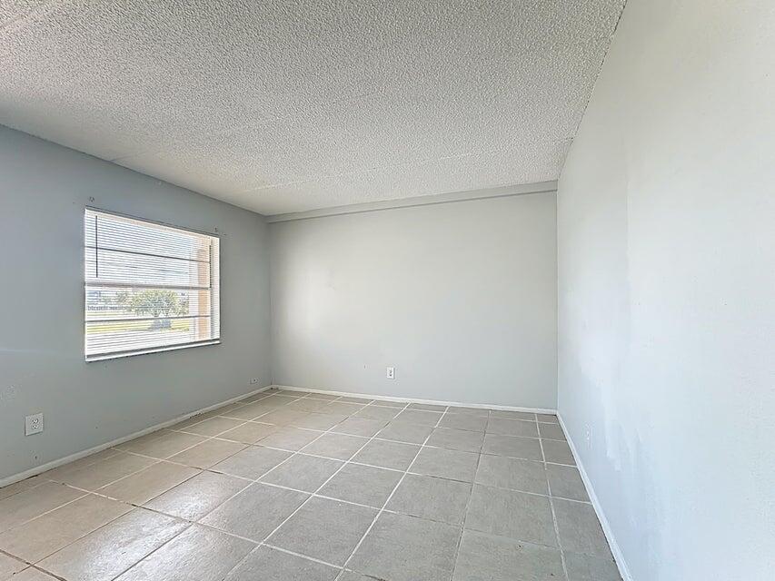   / 2 784 sq. ft. $ 2026-03-26 0 foto
