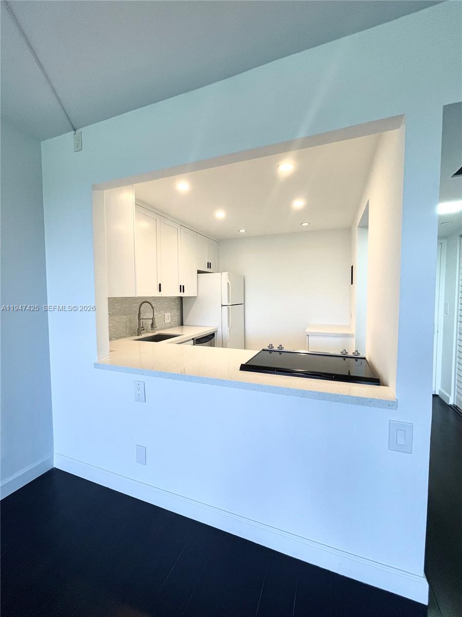 Photo of 20335 Country Club Dr  #405, Aventura, Florida, 33180 - 