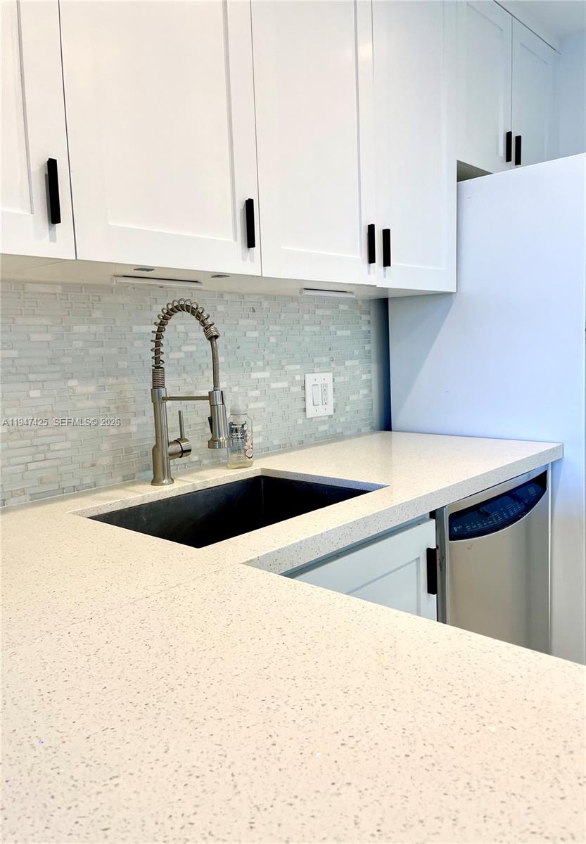 Photo of 20335 Country Club Dr  #405, Aventura, Florida, 33180 - 