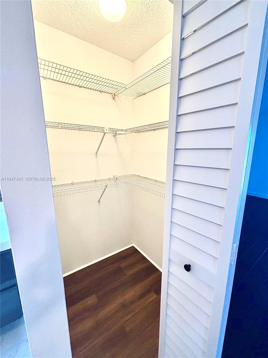 Photo of 20335 Country Club Dr  #405, Aventura, Florida, 33180 - 