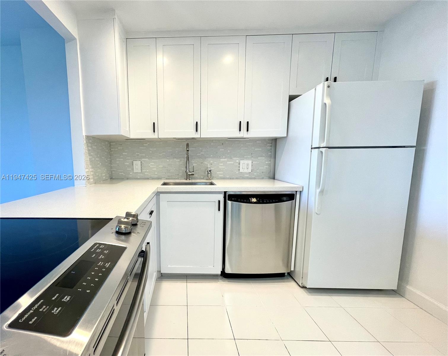 Photo of 20335 Country Club Dr  #405, Aventura, Florida, 33180 - 