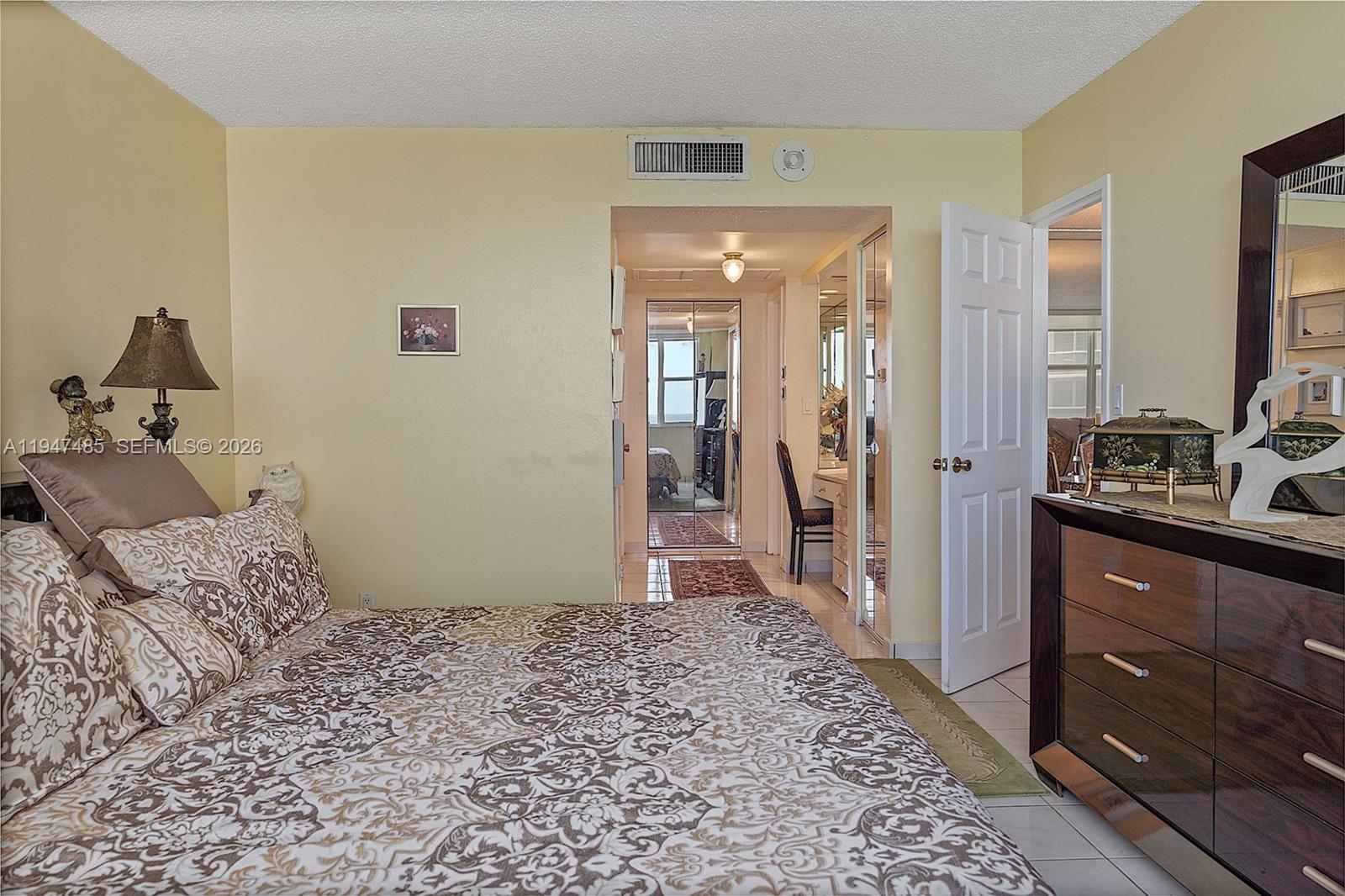 Photo of 3180 Ocean Dr #402, Hallandale Beach, Florida, 33009 -