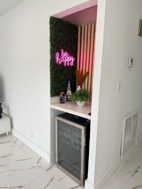 See details 1485 4 / 3 2094 sq. ft. $ 2026-08-29 0 Photo