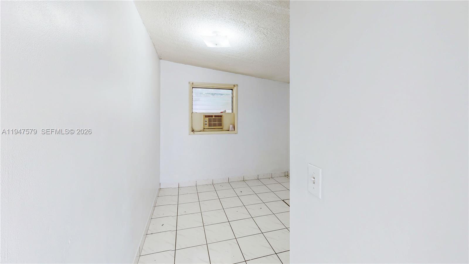   /  2796 sq. ft. $ 2026-01-17 0 Photo