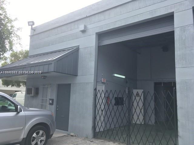   /   кв.футов $ 2026-01-17 0 Фото