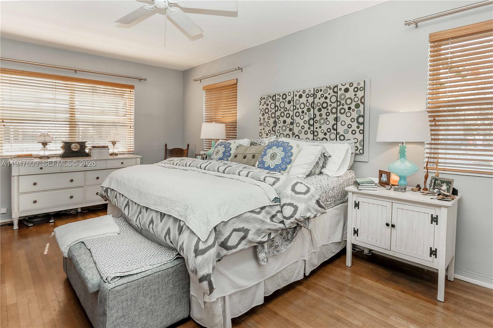   /   sq. ft. $ 2026-01-17 0 Photo