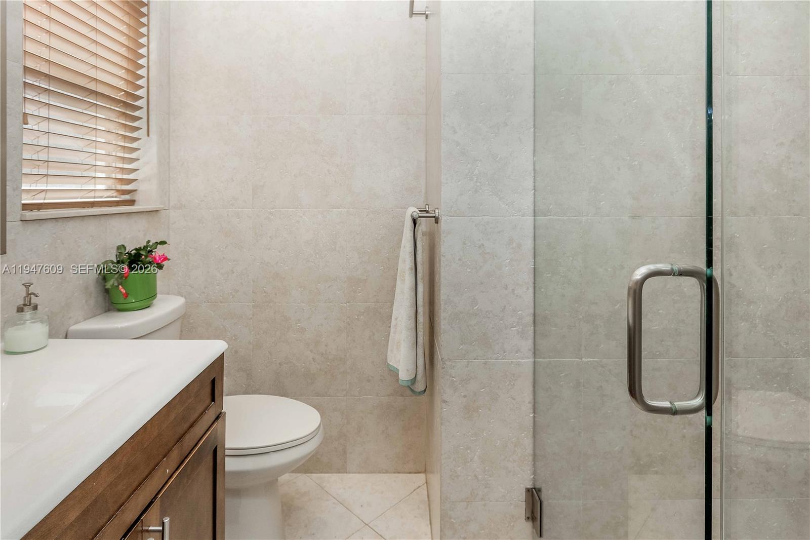   /   sq. ft. $ 2026-01-17 0 Photo