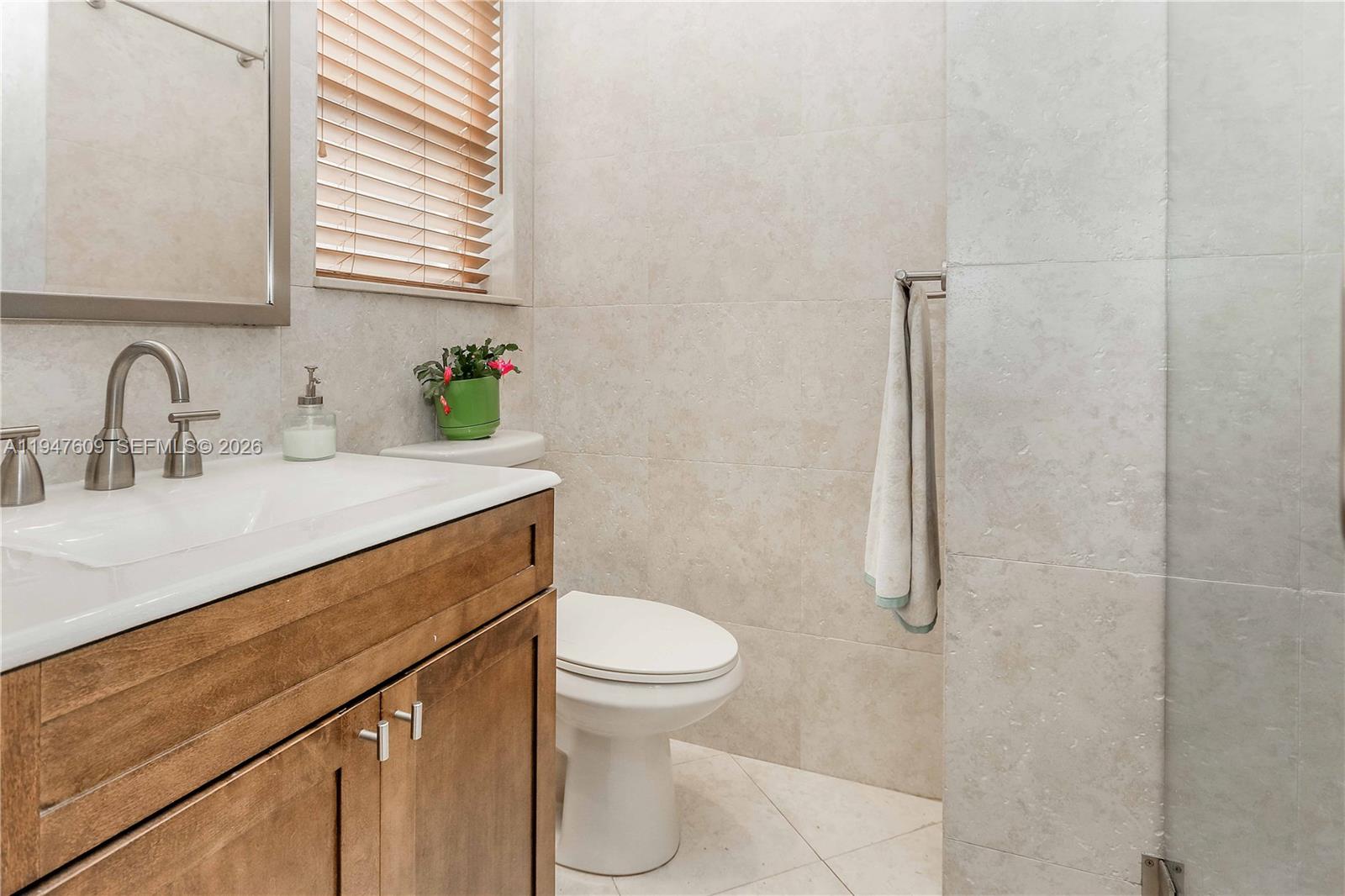   /   sq. ft. $ 2026-01-17 0 Photo