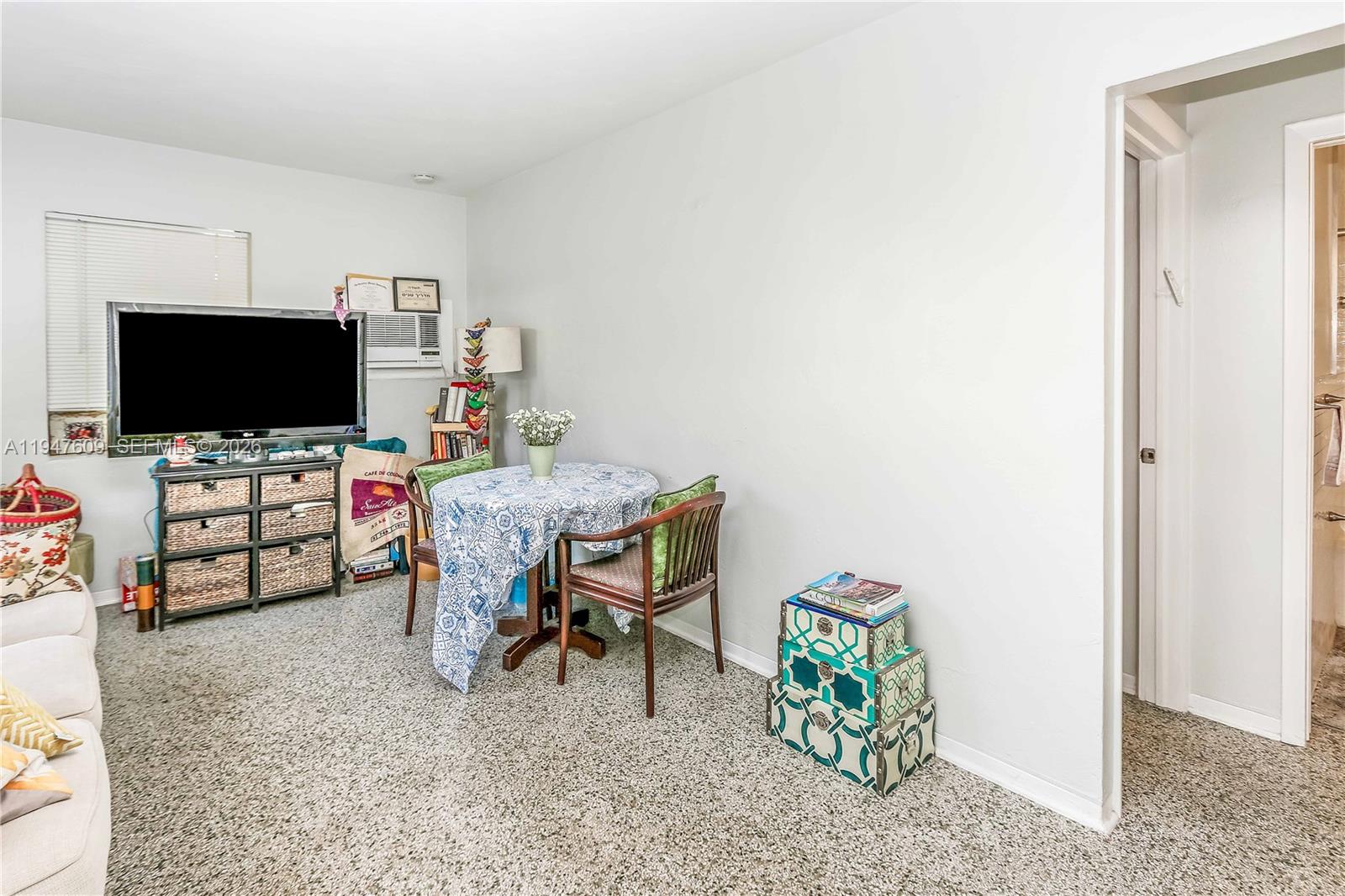   /   sq. ft. $ 2026-01-17 0 Photo