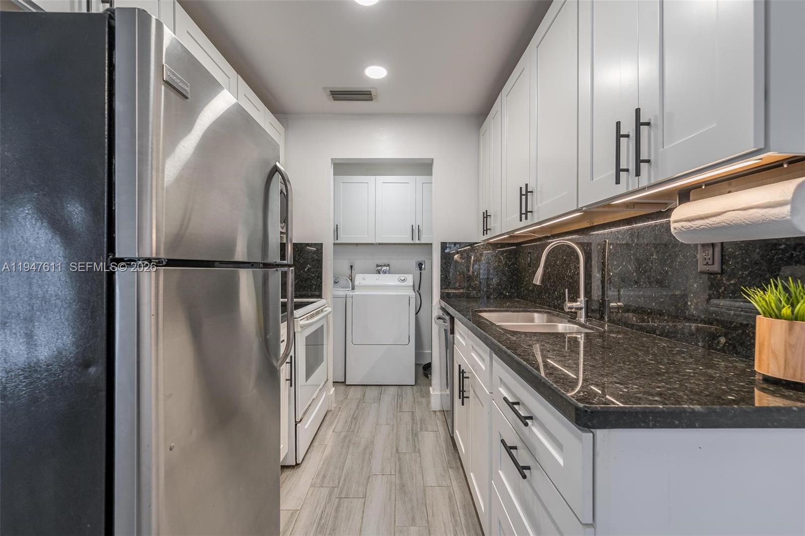   /  2174 sq. ft. $ 2026-01-17 0 foto