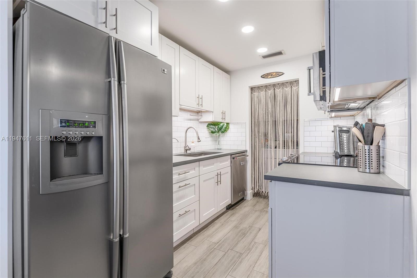   /  2174 sq. ft. $ 2026-01-17 0 foto