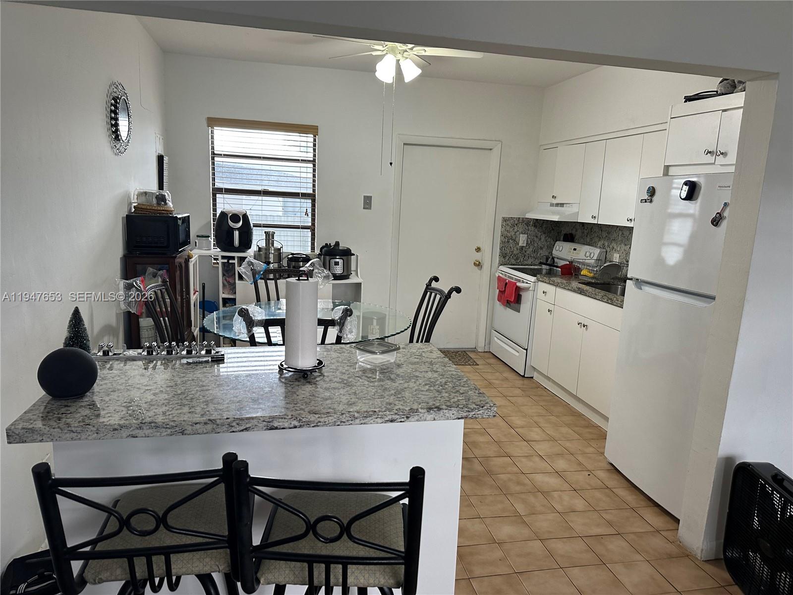   /  2001 sq. ft. $ 2026-01-17 0 Photo