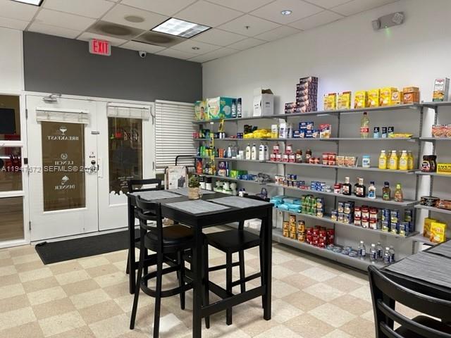 Photo of 19390 Collins Ave  #219, Sunny Isles Beach, Florida, 33160 - Sandwich & Grocery Cafe