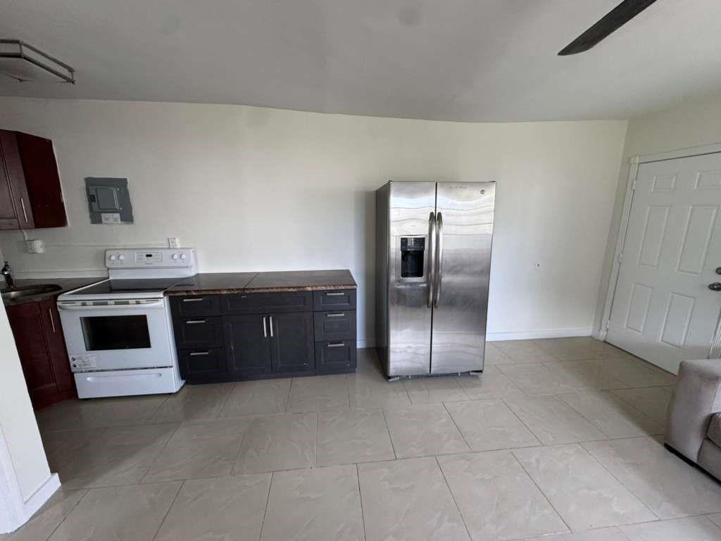   / 0 973 sq. ft. $ 2026-06-21 0 foto